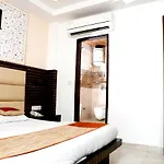 Hotel Baba Inn-By Rcg Hotels