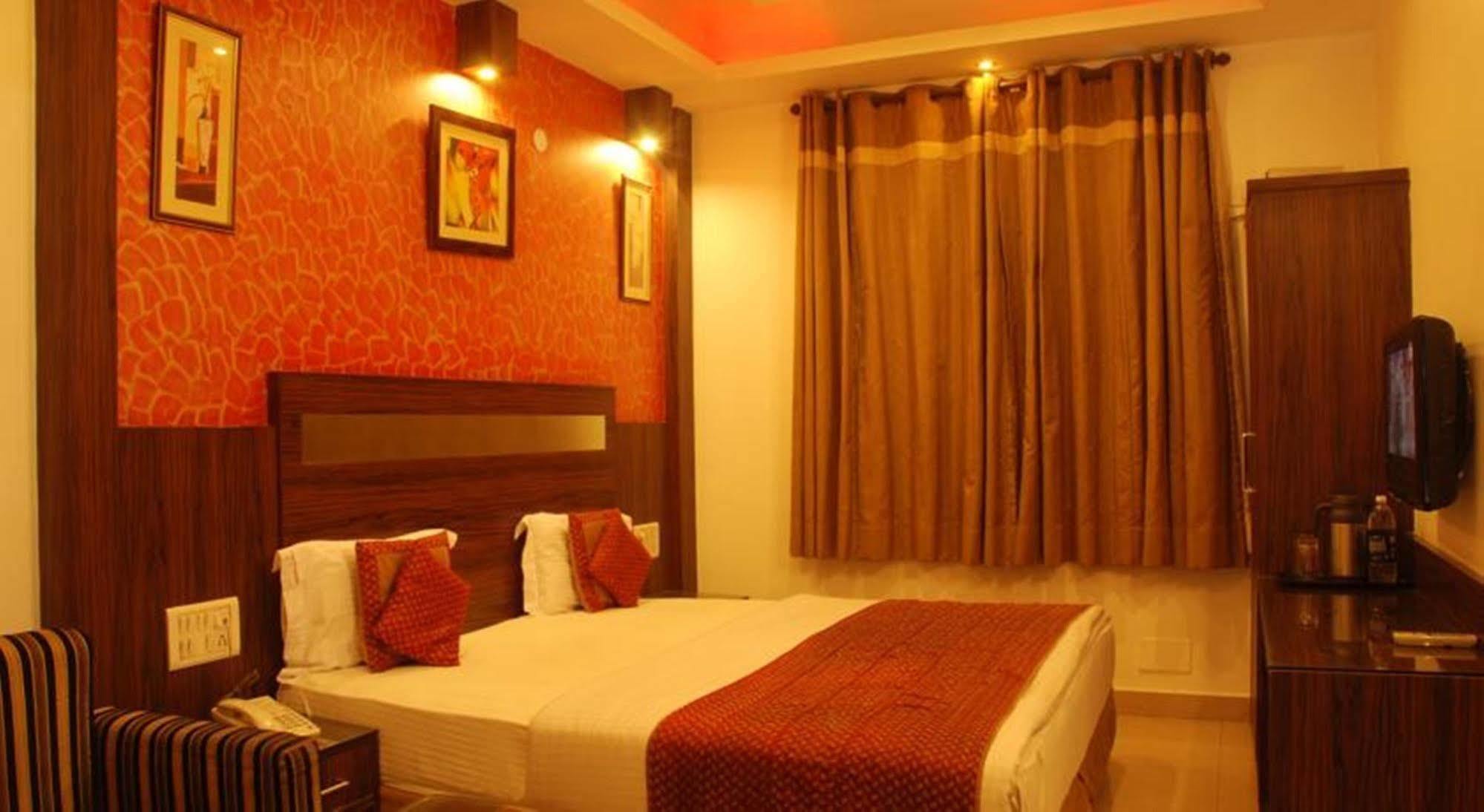 Baba Inn-by Rcg 3* New Delhi
